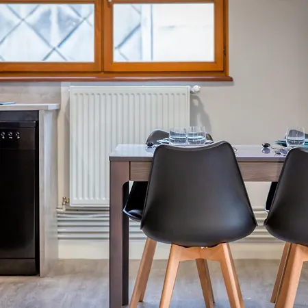 Apartment Bezuel Votre F3 Avec Parking En Centre