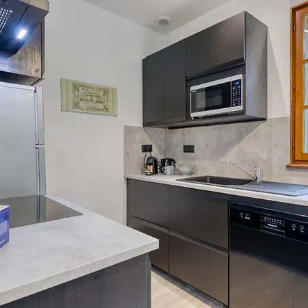 Apartment Bezuel Votre F3 Avec Parking En Centre